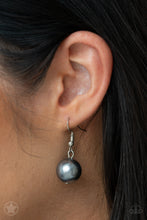 Load image into Gallery viewer, 🧡Paparazzi🧡All The Trimmings🧡 Black🧡