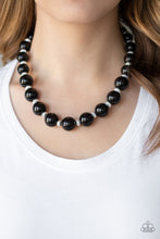 Load image into Gallery viewer, š§”Paparazziš§” Uptown Heiressš§” Blackš§”Necklaceš§”