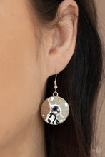 Load image into Gallery viewer, Paparazzi Token Treasure - Black