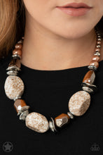 Load image into Gallery viewer, 🧡Paparazzi 🧡In Good Glazes🧡 Peach🧡
