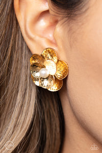 🧡Paparazzi🧡Miami Magic🧡Gold🧡Clip On Earring🧡