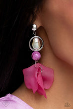 Load image into Gallery viewer, 🧡Paparazzi🧡Lush Limit🧡Pink🧡FF Earring🧡
