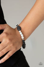 Load image into Gallery viewer, Paparazzi Unwind-White
