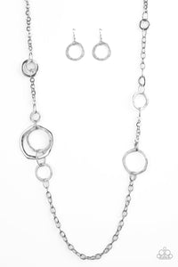 Paparazzi  Amped Up Metallics - Silver