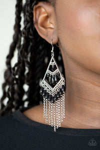 Paparazzi Trending Transcendence - Black