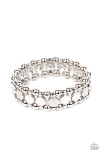 Paparazzi Metro Magnetism - Silver