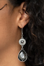 Load image into Gallery viewer, Paparazzi Collecting My Royalties - Silver
